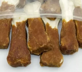 Kość prasowana biała z kaczką 12cm 8szt.