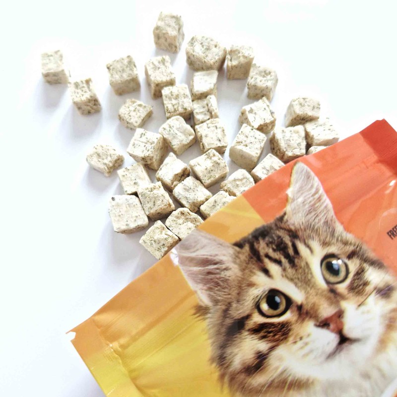 FineCat Freeze Kurczak + kocimiętka 30g